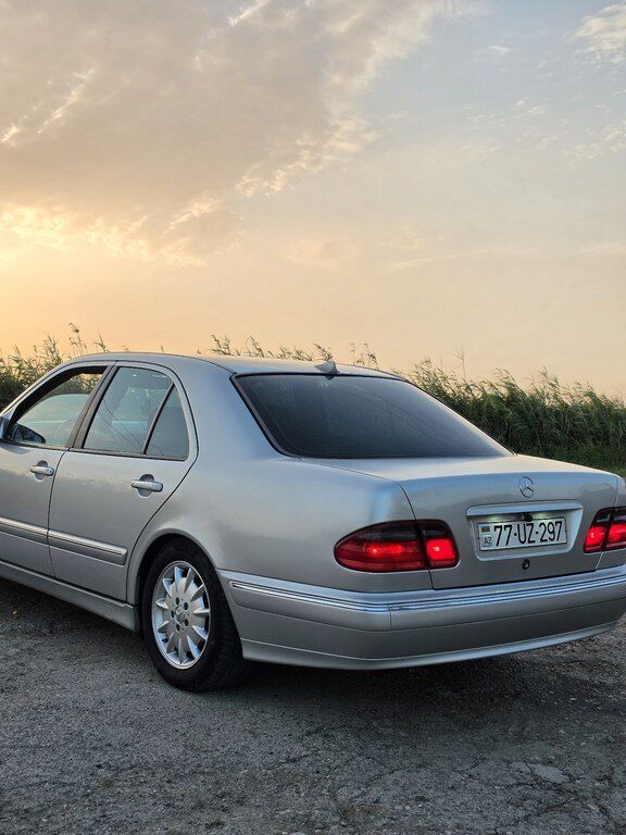Mercedes E 240, 2.4 L, 2000 il, 369 000 km — Avtomobillər, Salyan (5)