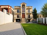 Satılır 9 otaqlı həyət evi/bağ evi 600 m² — Sahib Müəllim — Дом, вилла