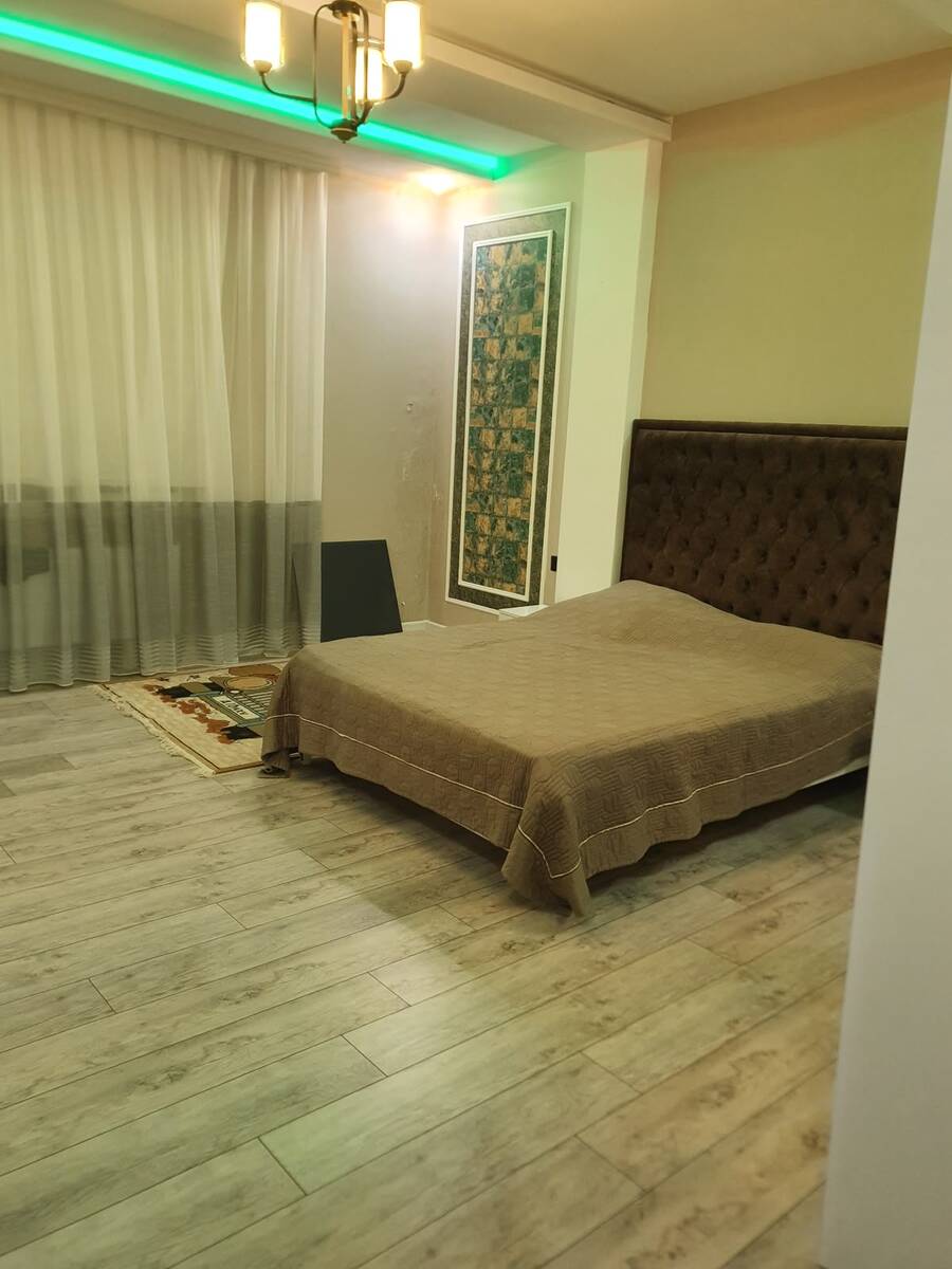 Satılır 5 otaqlı həyət evi/bağ evi 340 m² — Ev, villa, Bakı (11)