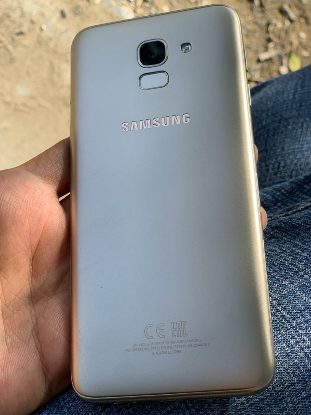 Samsung Galaxy J6, 32 GB, rəng - Gümüşü — Samsung, Bakı (2)