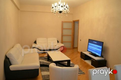 Satılır 3 otaqlı köhnə tikili 75 m²