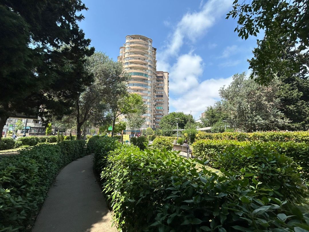 Satılır 3 otaqlı köhnə tikili 110 m² — Mənzil, Bakı (3)