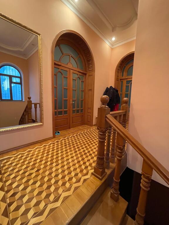 Satılır 12 otaqlı həyət evi/bağ evi 1060 m² — Ev, villa, Bakı (11)