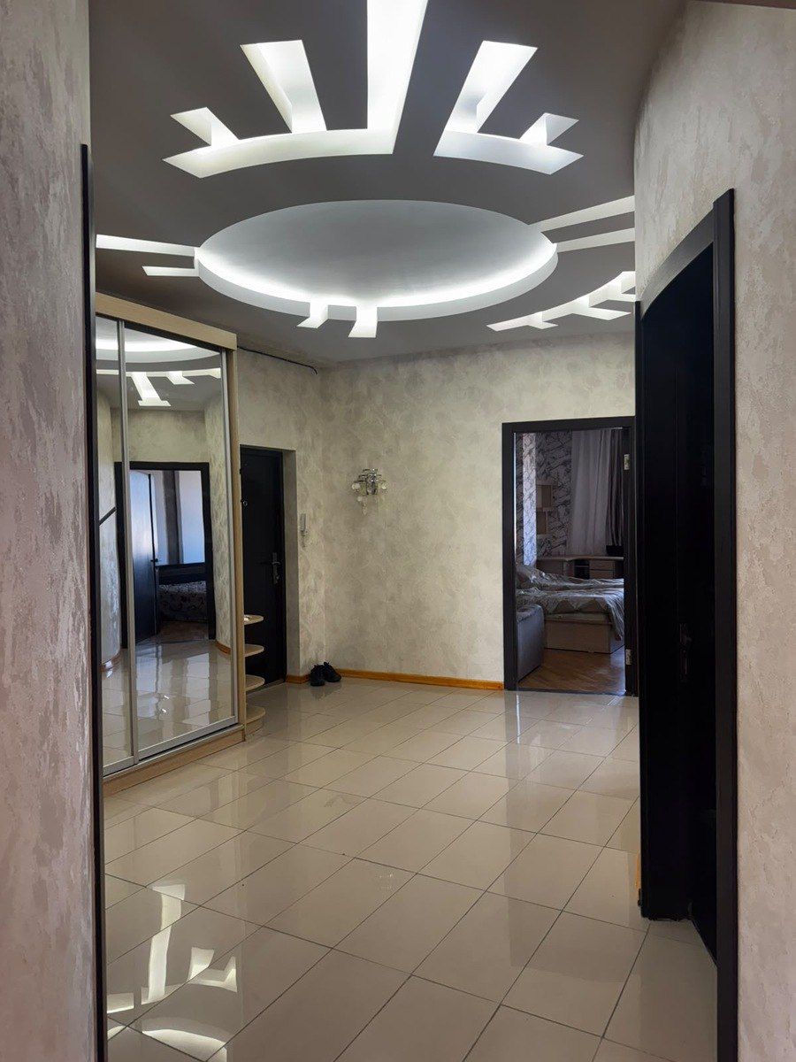 İcarəyə verilir 3 otaqlı yeni tikili 120 m² — Mənzil, Bakı (2)
