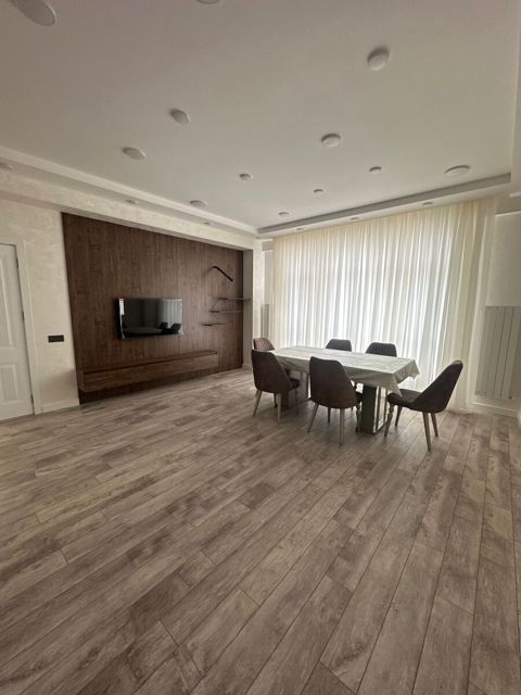 İcarəyə verilir 2 otaqlı yeni tikili 115 m² — Bakı