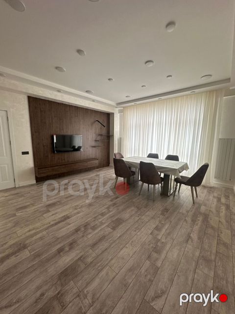 İcarəyə verilir 2 otaqlı yeni tikili 115 m²