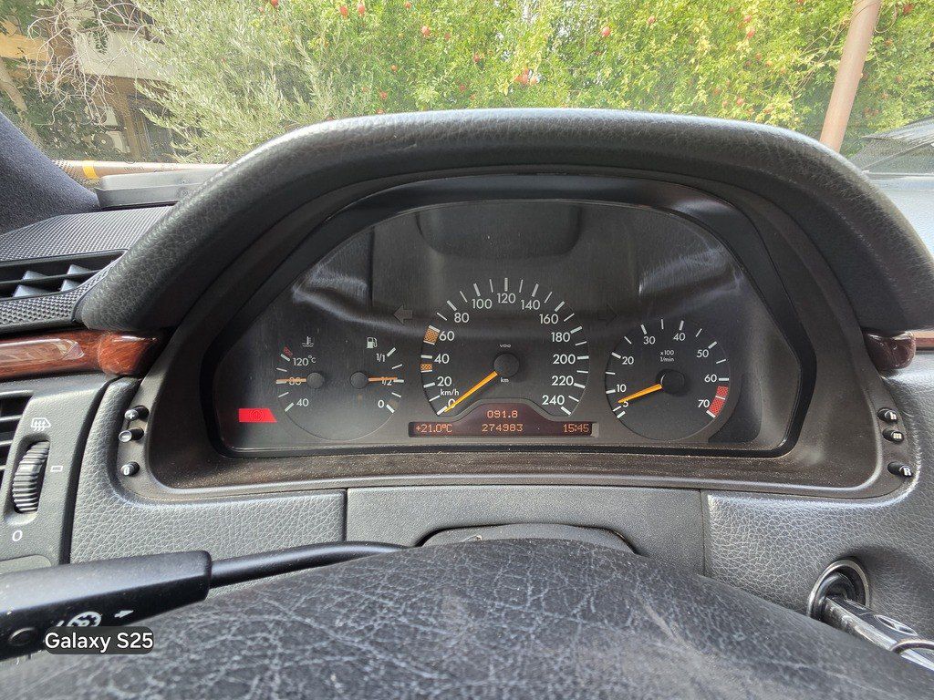 Mercedes E 240, 2.4 L, 1998 il, 270 000 km — Avtomobillər, Bakı (3)