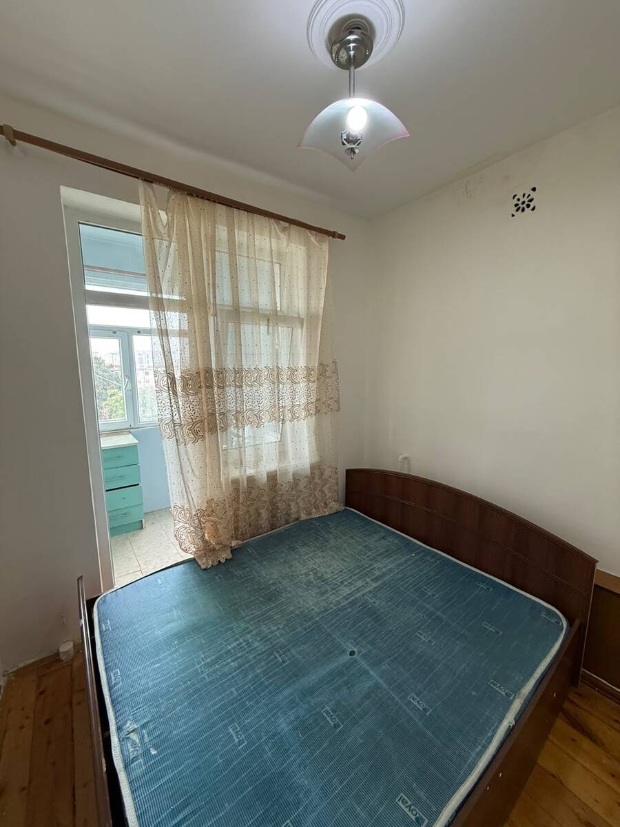 Satılır 2 otaqlı köhnə tikili 40 m² — Mənzil, Bakı (5)