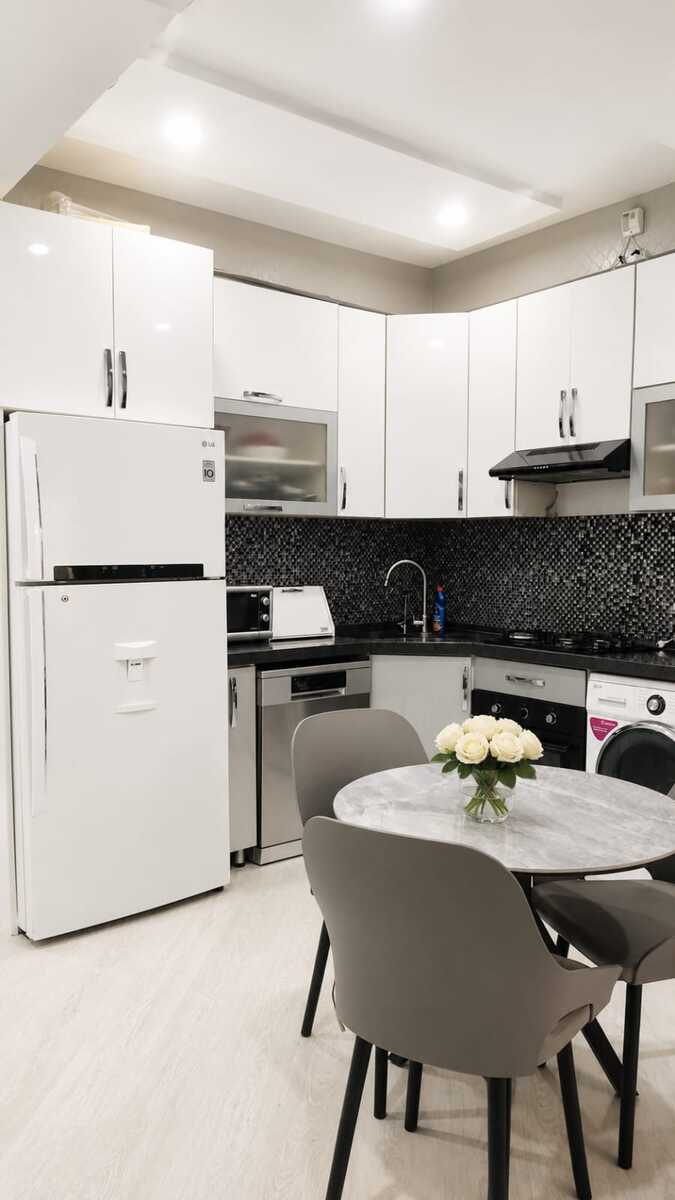 İcarəyə verilir 3 otaqlı yeni tikili 130 m² — Mənzil, Bakı (6)