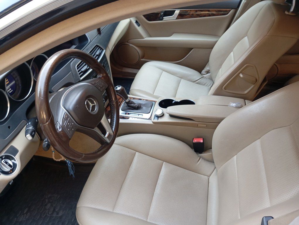 Mercedes C 250, 1.8 L, 2012 il, 205 000 km — Avtomobillər, Bakı (7)