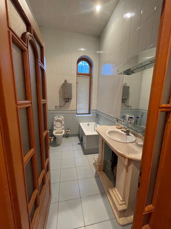 Satılır 12 otaqlı həyət evi/bağ evi 1060 m² — Ev, villa, Bakı (12)