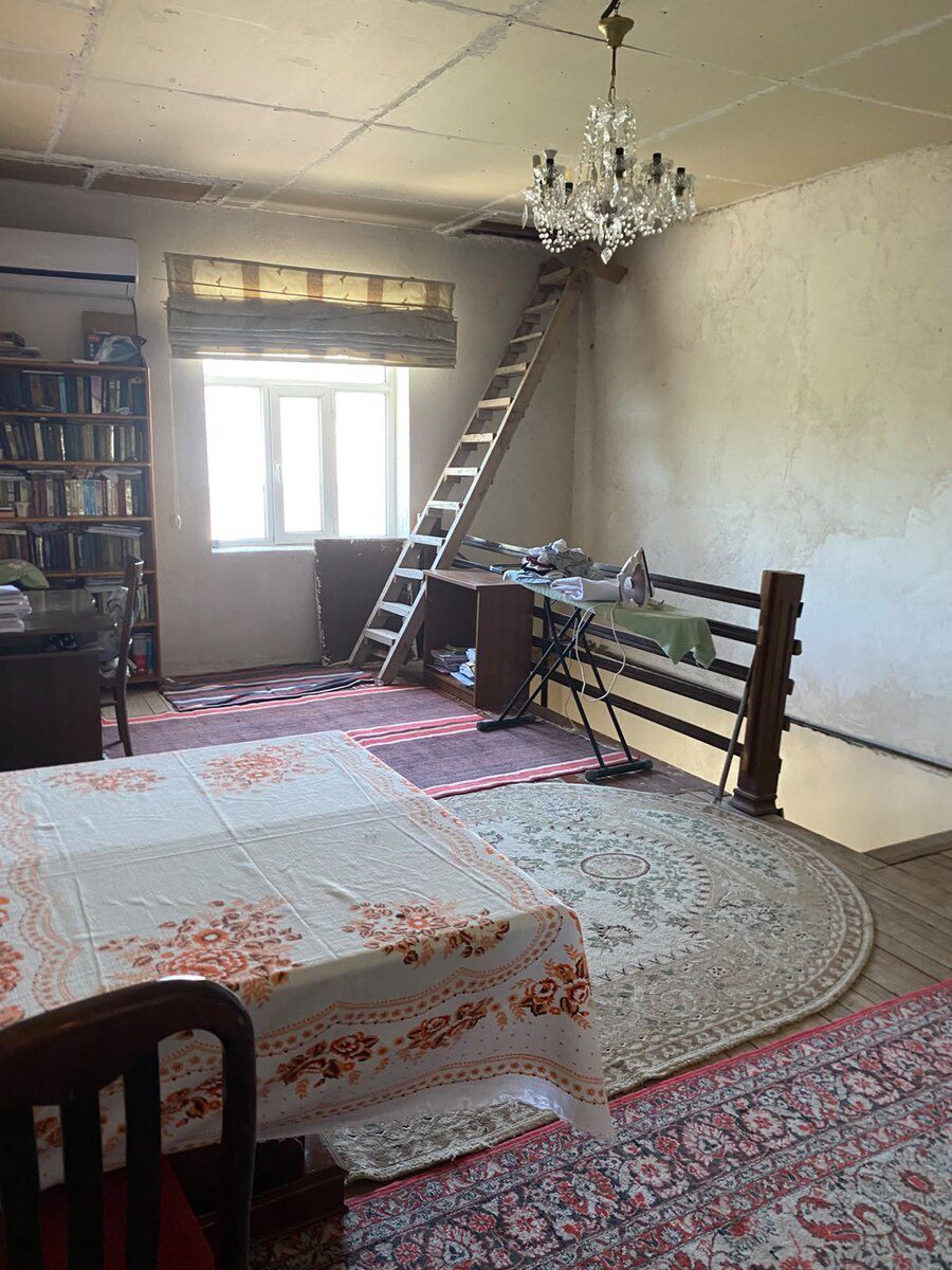 Bağ evi, Novxanı qəs — Ev, villa, Bakı (8)