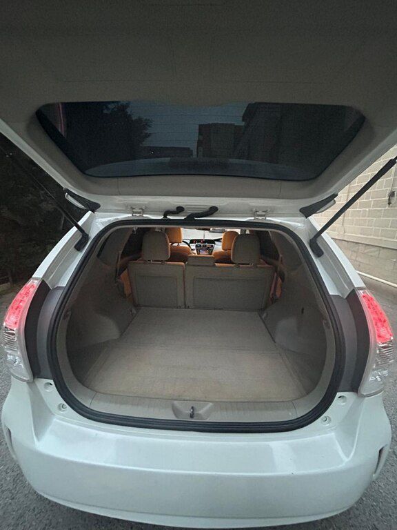 Toyota Prius V, 1.8 L, 1.3 kWh, 2014 il, 180 435 km — Avtomobillər, Bakı (7)