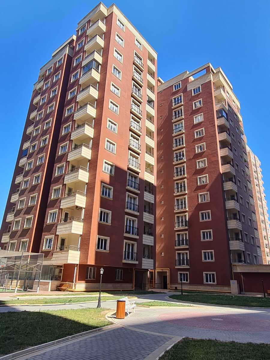 Satılır 4 otaqlı yeni tikili 186 m² — Mənzil, Bakı (2)