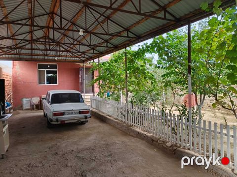 Satılır 3 otaqlı həyət evi/bağ evi 110 m²