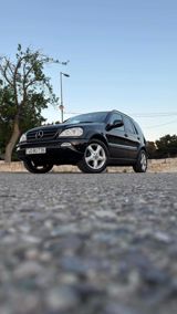 Mercedes-Benz M-Class (W163) SUV - Korpus: qara rəng, 5 qapı, tam — Avtomobillər