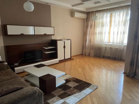İcarəyə verilir 3 otaqlı yeni tikili 130 m² — Bakı