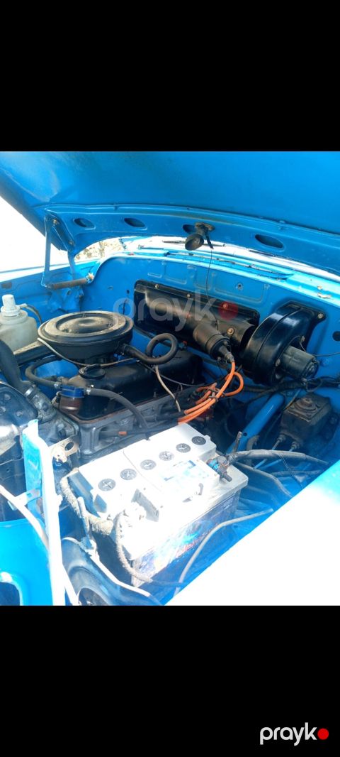 Məhsul: QAZ Volqa (GAZ-21) klassik sedan Təsvir: - Korpus: 4 qapılı