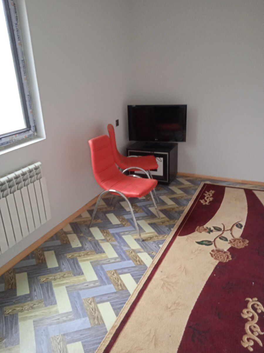 Həyət evi kirayə verilir, Bakıxanov qəs — Ev, villa, Bakı (2)