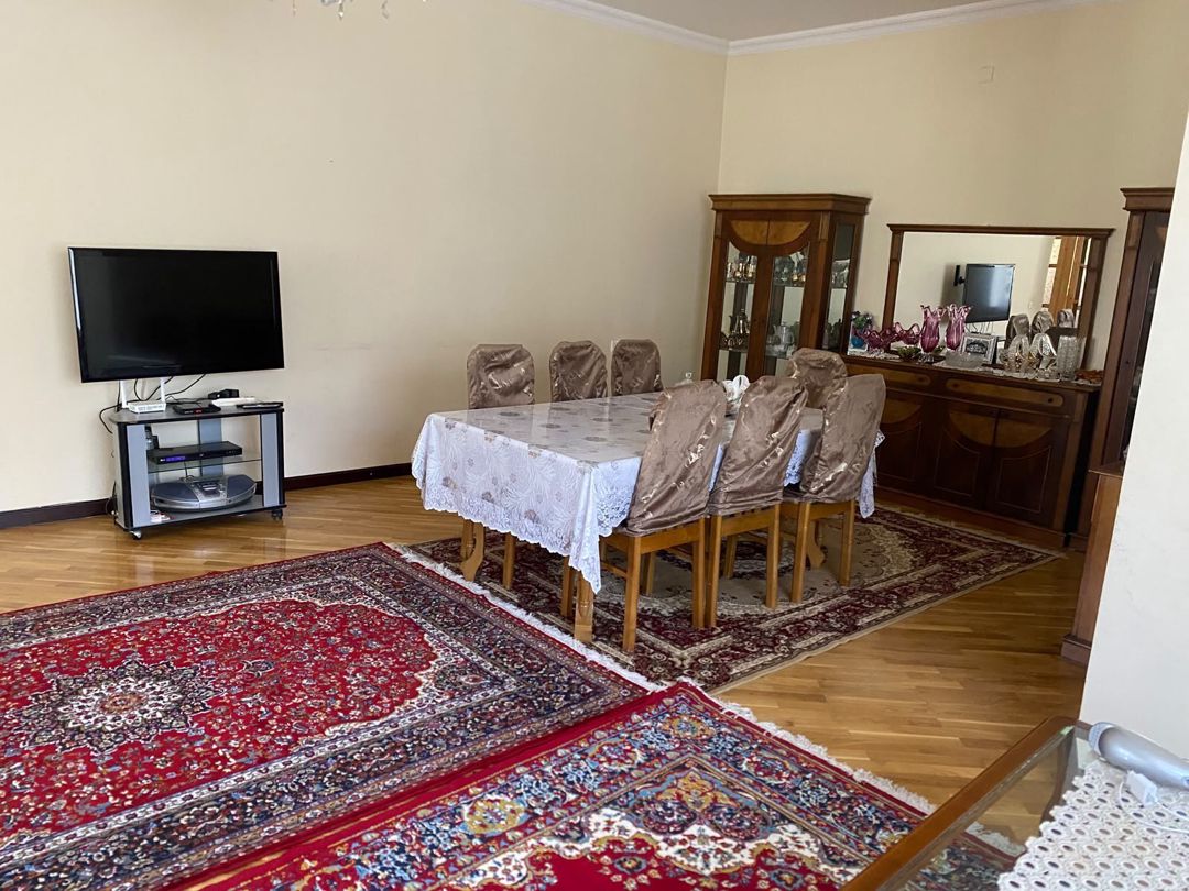 Bağ evi, Novxanı qəs — Ev, villa, Bakı (3)