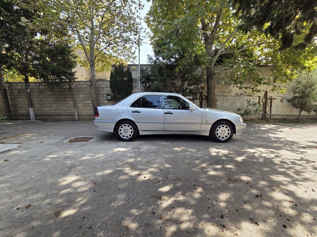 Mercedes C 200, 2.0 L, 1997 il, 390 000 km — Avtomobillər, Bakı (5)