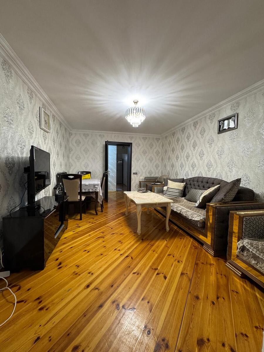Satılır 3 otaqlı köhnə tikili 65 m² — Mənzil, Bakı (2)