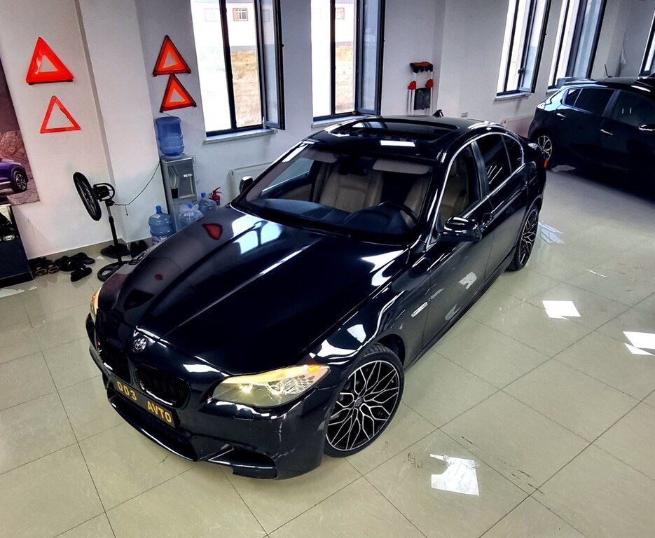 BMW 530, 3.0 L, 2011 il, 321 300 km — Avtomobillər, Bakı (9)