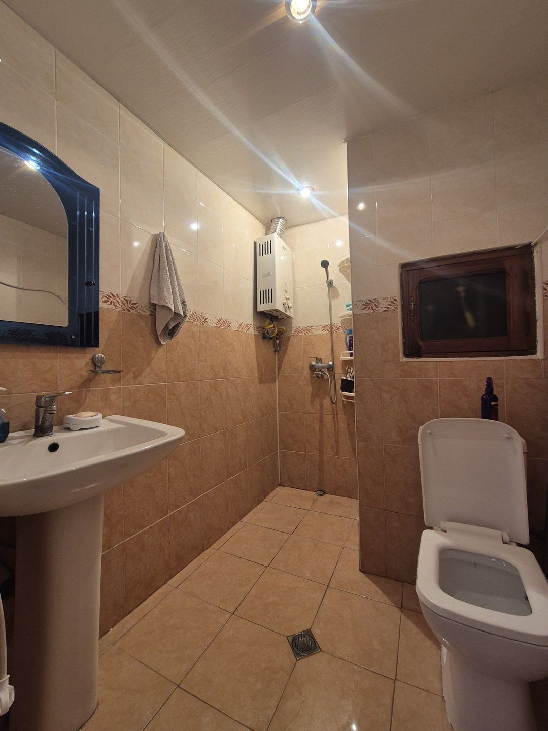 Satılır 2 otaqlı köhnə tikili 65 m² — Mənzil, Bakı (7)