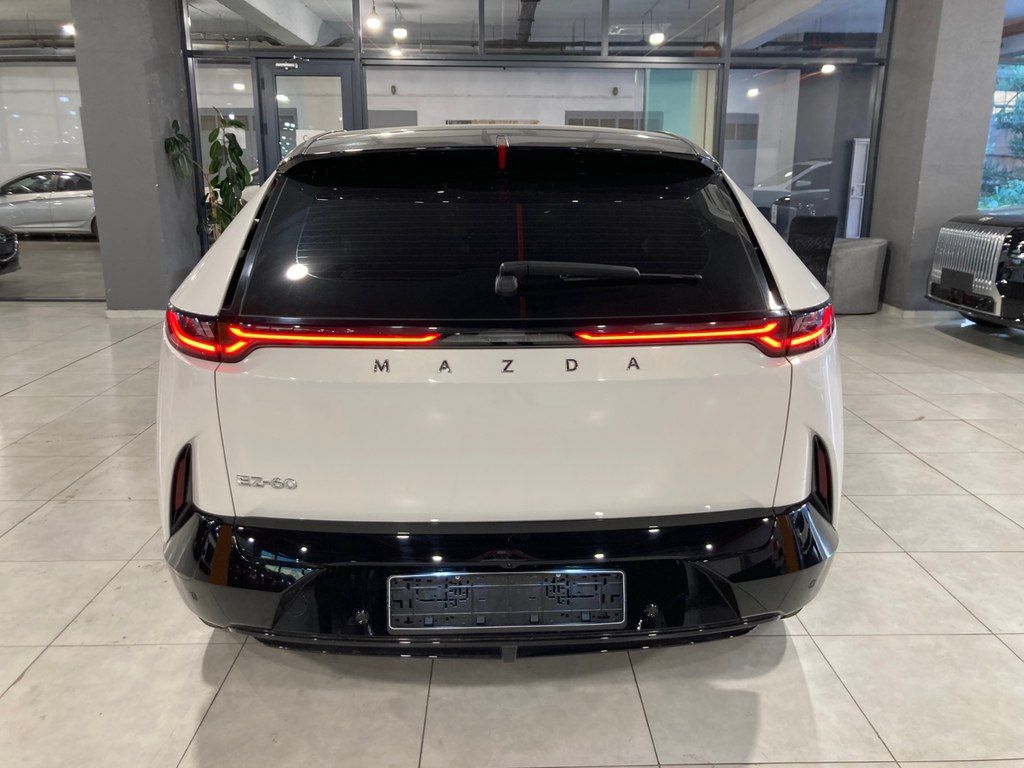 Mazda EZ-60, 1.5 L, 31.73 kWh, 2025 il, yeni — Avtomobillər, Bakı (6)