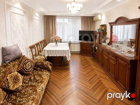 Satılır 3 otaqlı köhnə tikili 90 m²