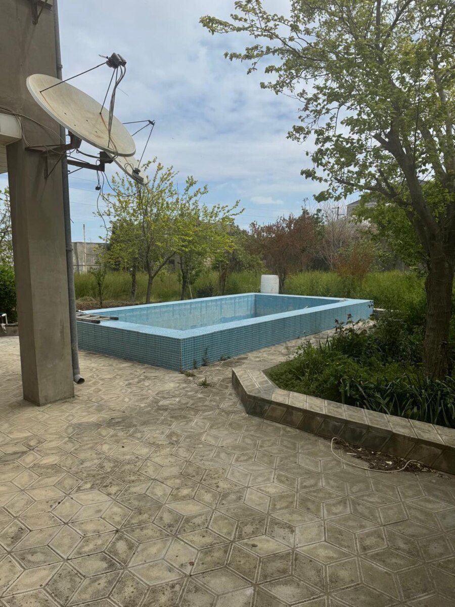 Bağ evi, 28 May qəs — Ev, villa, Bakı (8)