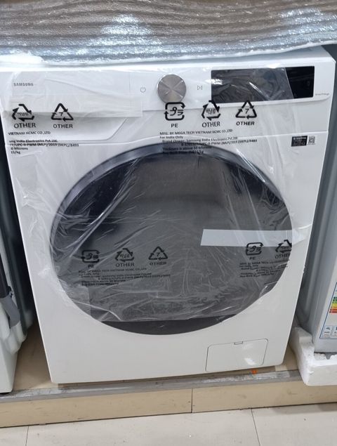 Paltaryuyan Samsung WD11DG6B85BE/LP — Bakı