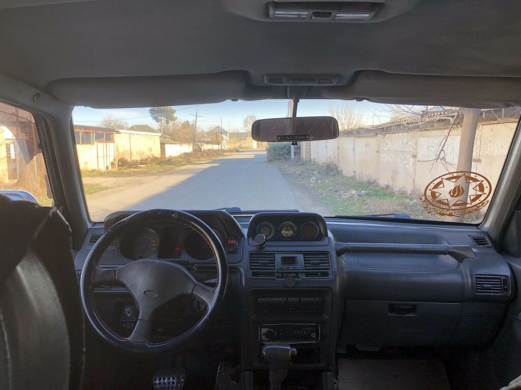 SUV – 7 yerlik, 5 qapılı, tam ötürücülü ofroud tipli model. Xarici — Avto, İmişli (10)