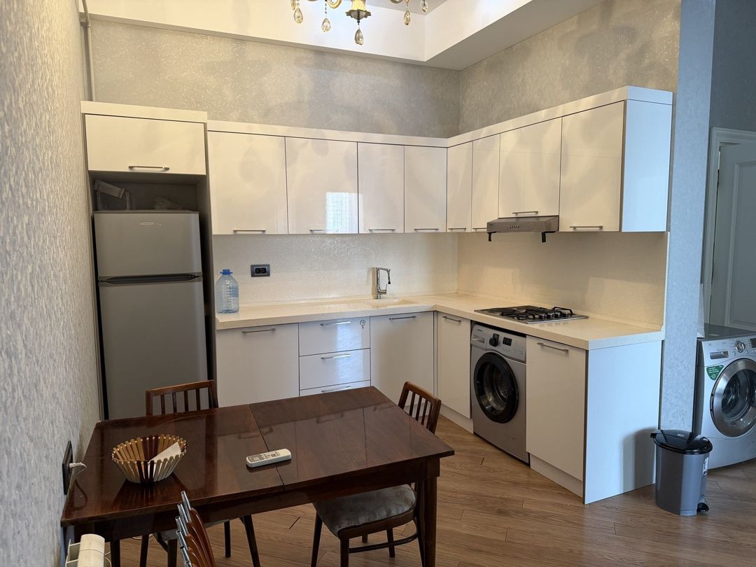 İcarəyə verilir 3 otaqlı yeni tikili 120 m² — Mənzil, Bakı (8)