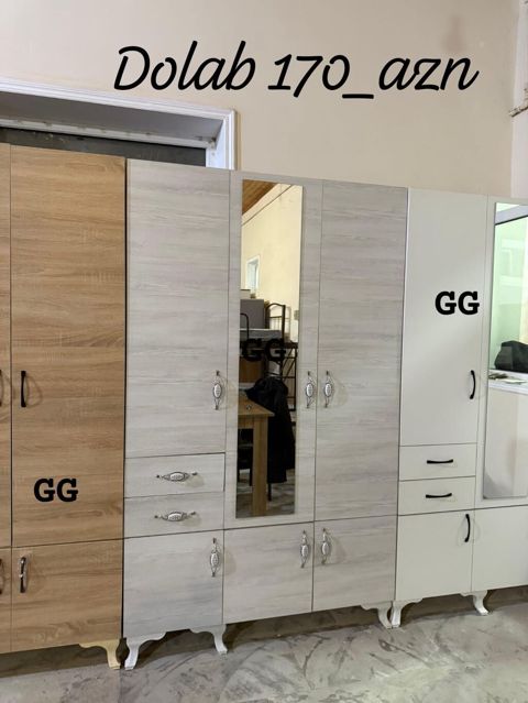 Üç bölməli geyim dolabı – 170 AZN - Material: laminat/MDFlam gövdə