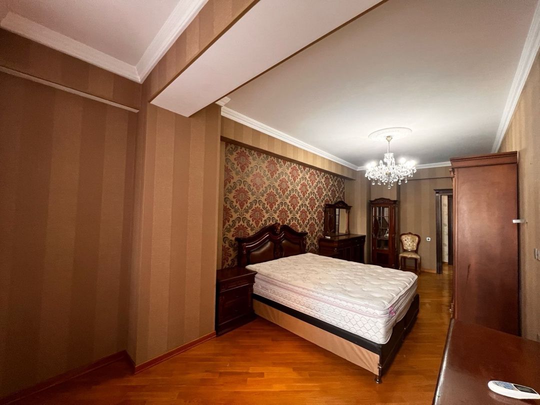 Satılır 3 otaqlı yeni tikili 135 m² — Mənzil, Bakı (5)