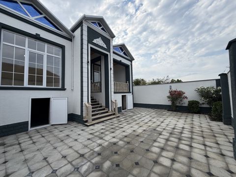 Satılır 4 otaqlı həyət evi/bağ evi 100 m² — Bakı