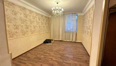 Satılır 2 otaqlı köhnə tikili 38 m² — Bakı