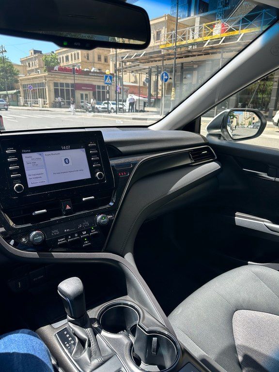 Toyota Camry, 2.5 L, 2022 il, 165 000 km — Avtomobillər, Bakı (4)