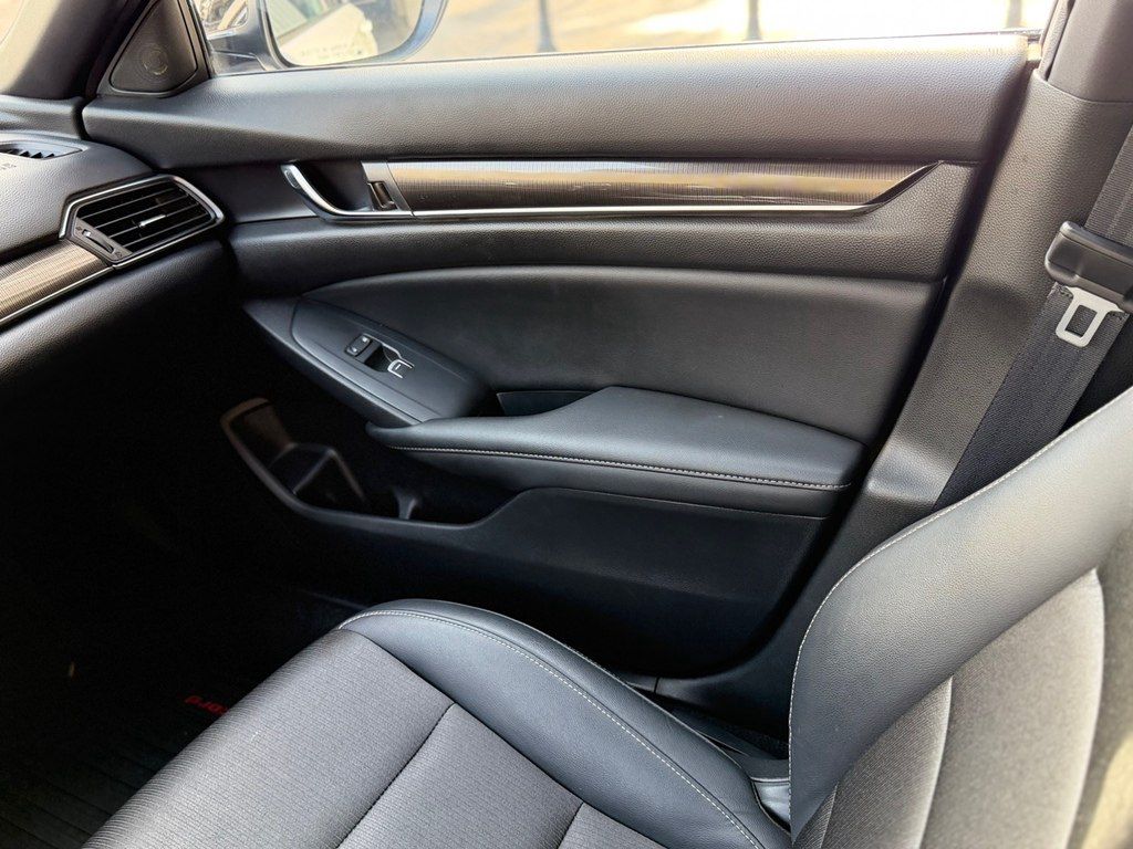 Honda Accord, 2.0 L, 1.3 kWh, 2022 il, 81 000 km — Avtomobillər, Bakı (12)
