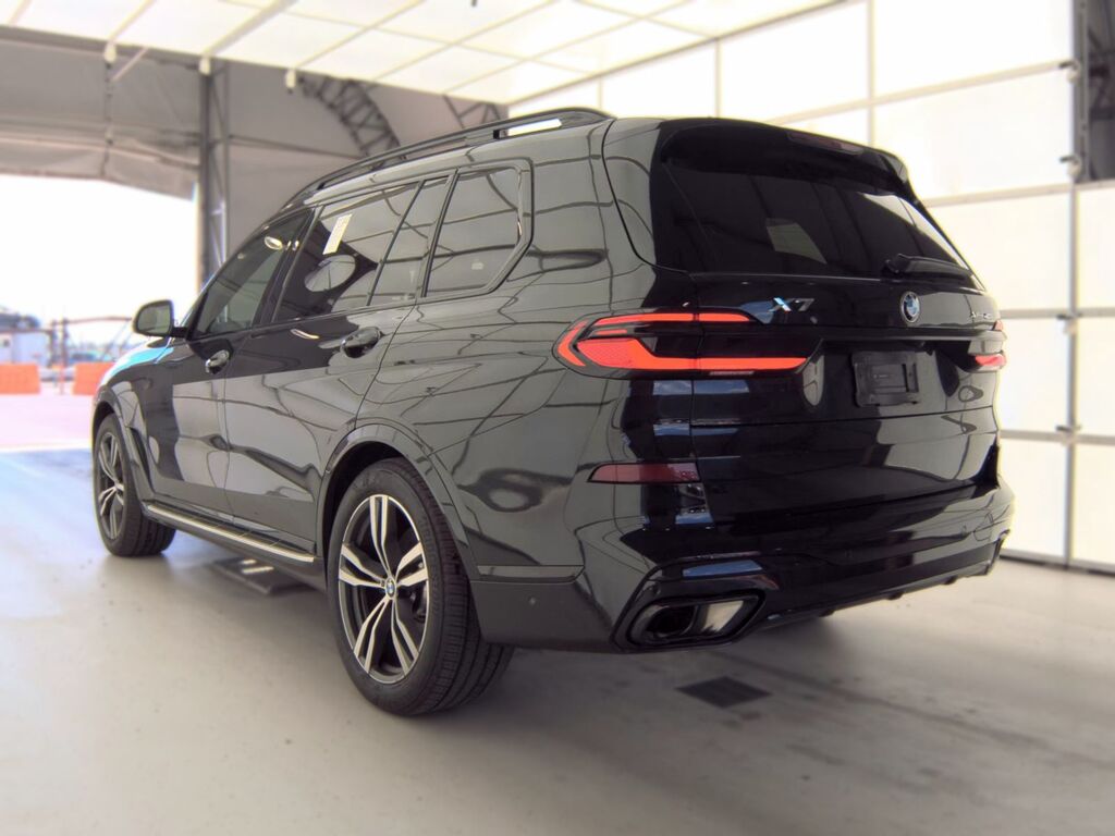 BMW X7, 3.0 L, 2026 il, 53 108 km — Avtomobillər (3)
