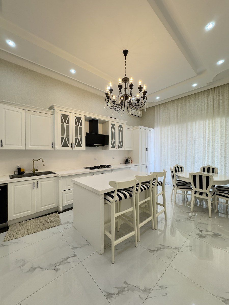 Satılır 6 otaqlı həyət evi/bağ evi 700 m² — Ev, villa, Bakı (7)