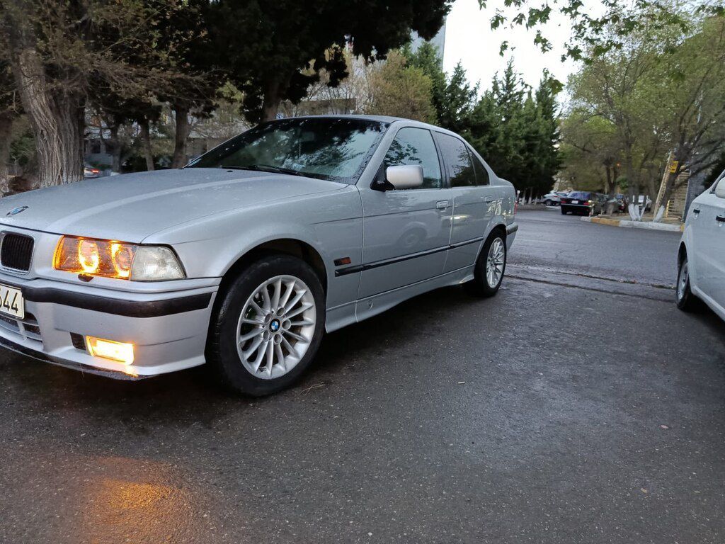 BMW 320, 2.0 L, 1996 il, 329 683 km — Avtomobillər, Sumqayıt (2)