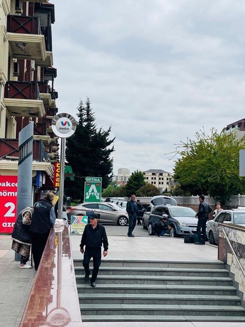 İcarəyə verilir 2 otaqlı köhnə tikili 68 m² — Bakı