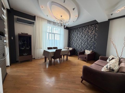 Satılır 3 otaqlı yeni tikili 96 m² — Bakı