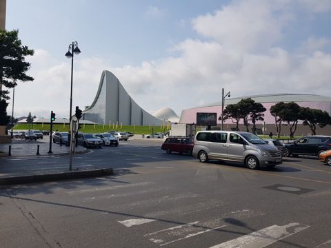 Satılır 3 otaqlı köhnə tikili 90 m² — Bakı