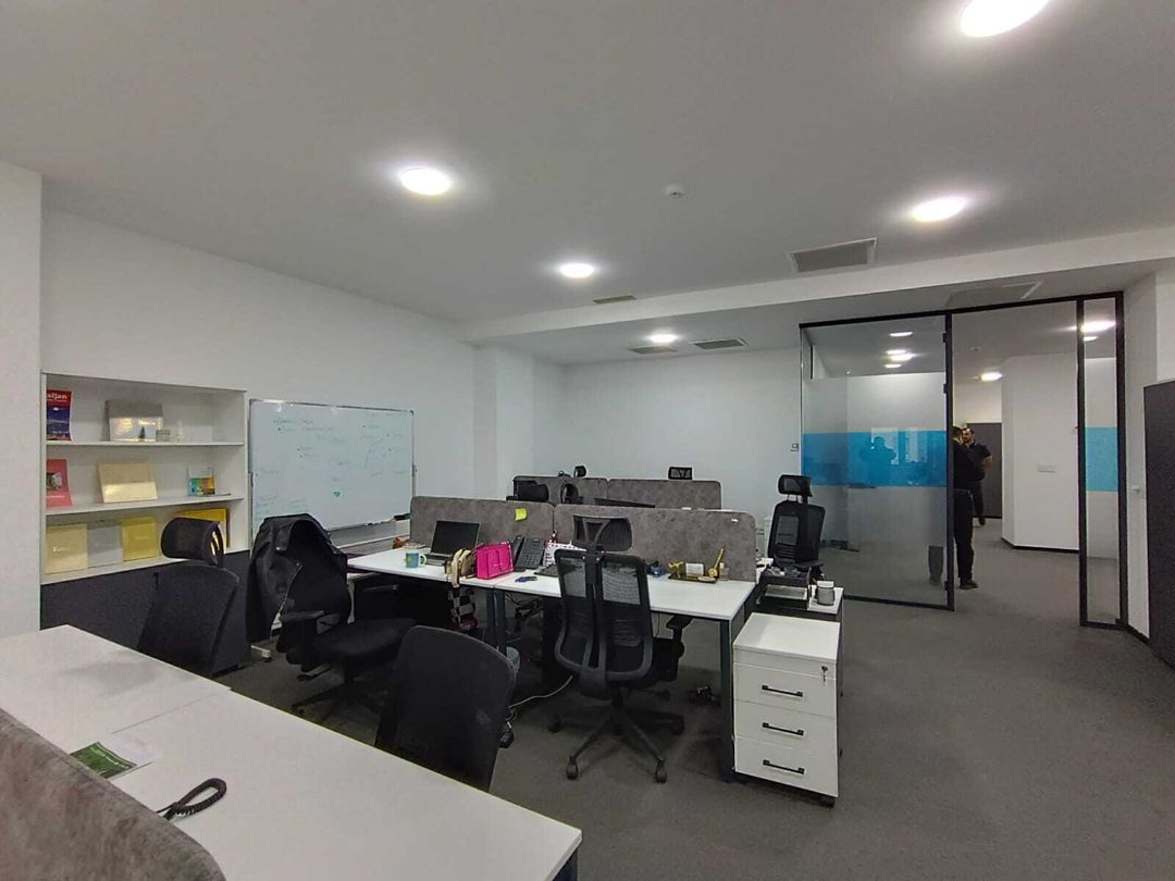 Satılır 5 otaqlı ofis 200 m² — Ofis, Bakı (5)