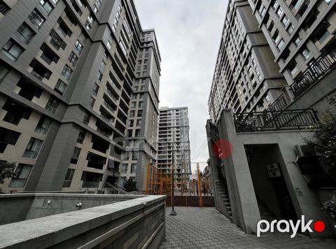 Satılır obyekt 400 m²