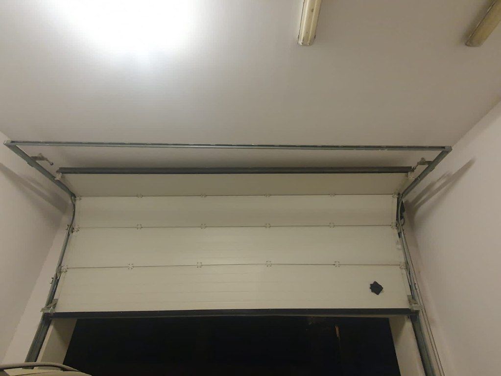 Yana sürüşən qapı mühərrikləri — Təmir və inşaat, Bakı (11)
