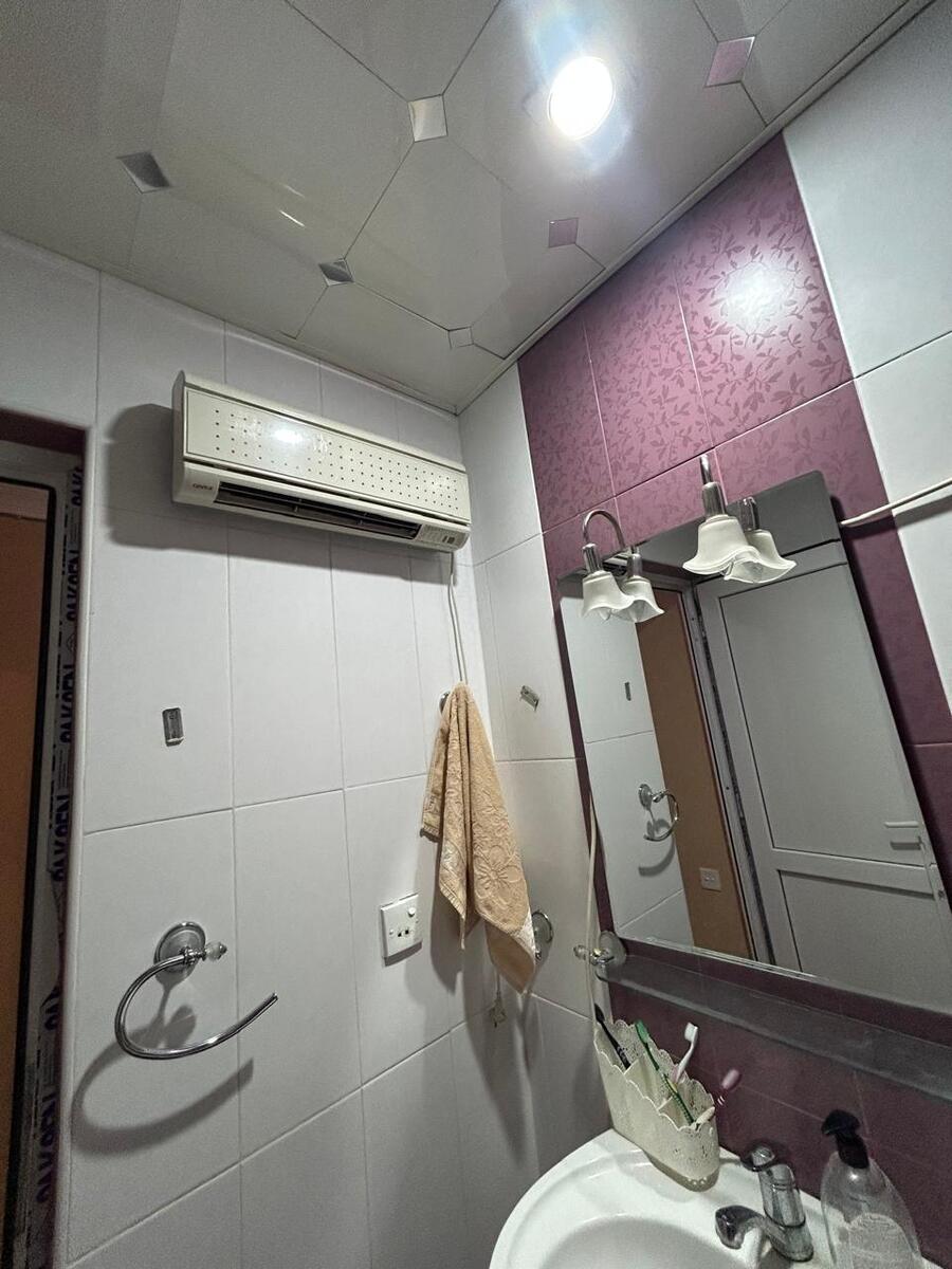 Satılır 2 otaqlı köhnə tikili 70 m² — Mənzil, Bakı (2)